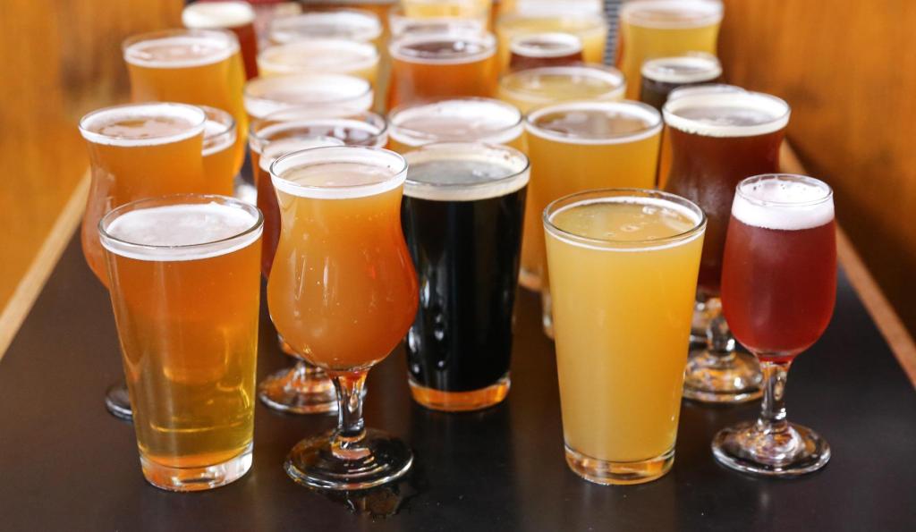 10 Benefits of Beer for Skin, Hair and Health